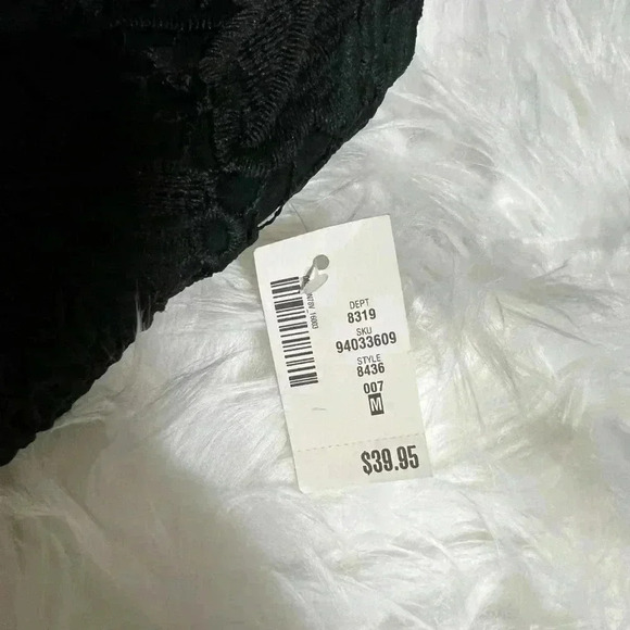 Aeropostale- NWT Lace Tie-Back Cropped Cami - Picture 2 of 5